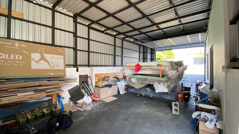 4 Bedroom Property for Sale in Helderrand Western Cape